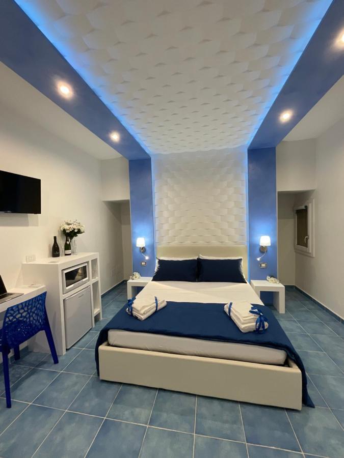 Bed and Breakfast Salento Sottovento Luxury Beb Торре-Лапілло Екстер'єр фото