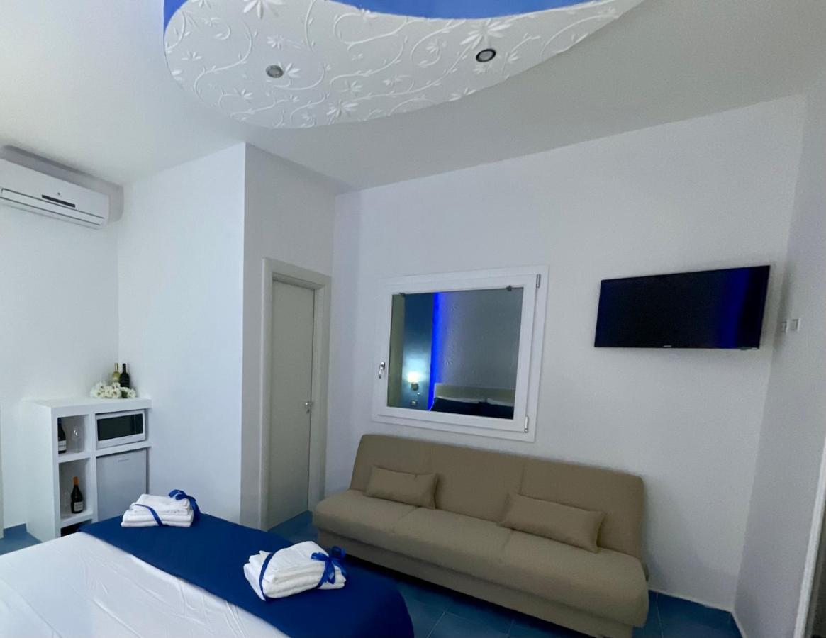 Bed and Breakfast Salento Sottovento Luxury Beb Торре-Лапілло Екстер'єр фото